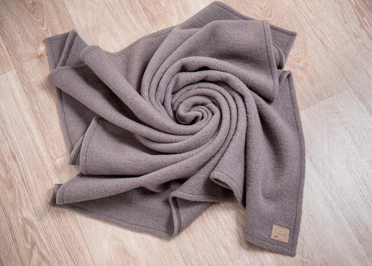 Babydecke aus Merinowolle von Little Ocean. Kuschelig warm 